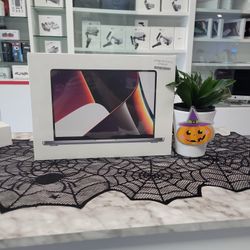 2021 Macbook Pro 14in ☆16gb, 512gb, M1 Pro ☆