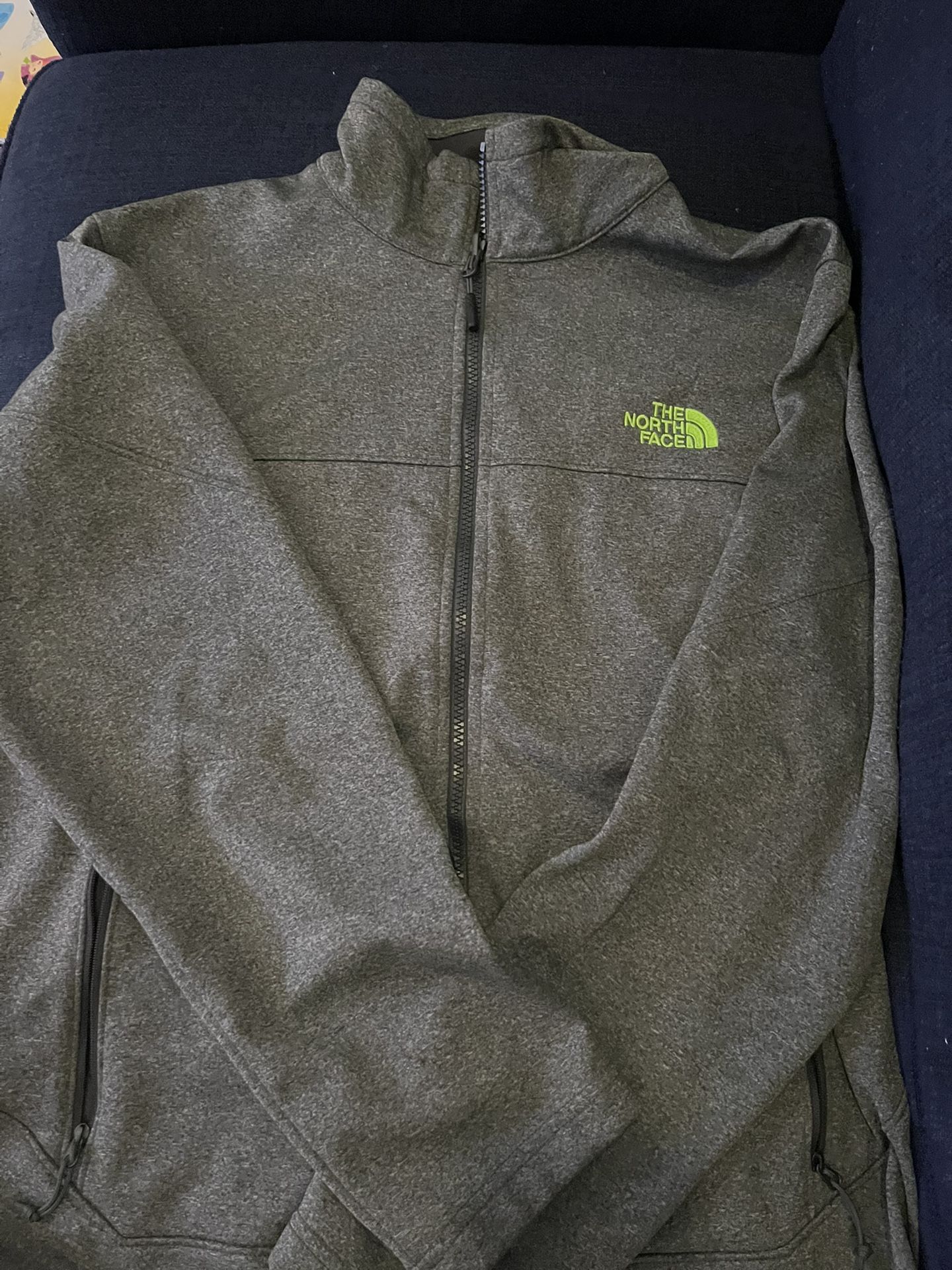 Men’s LG North face Jacket