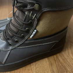 New Nautica Boots Size 11
