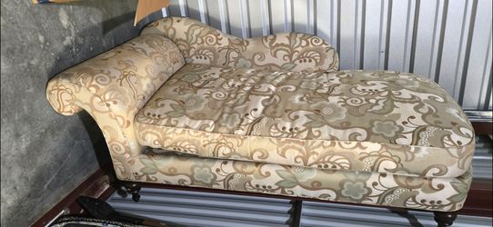 Chaise