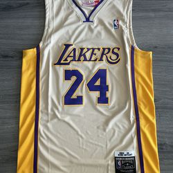 Los Angeles Lakers Kobe Bryant #24 Jersey 