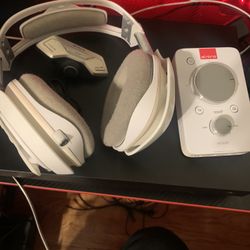   Xbox One X With Astro A40 Tr 