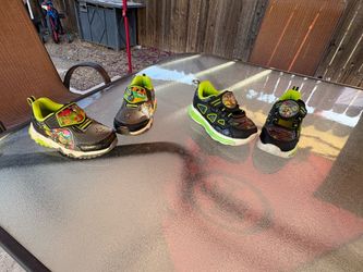 Toddler shoes