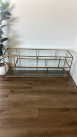 Tv table/