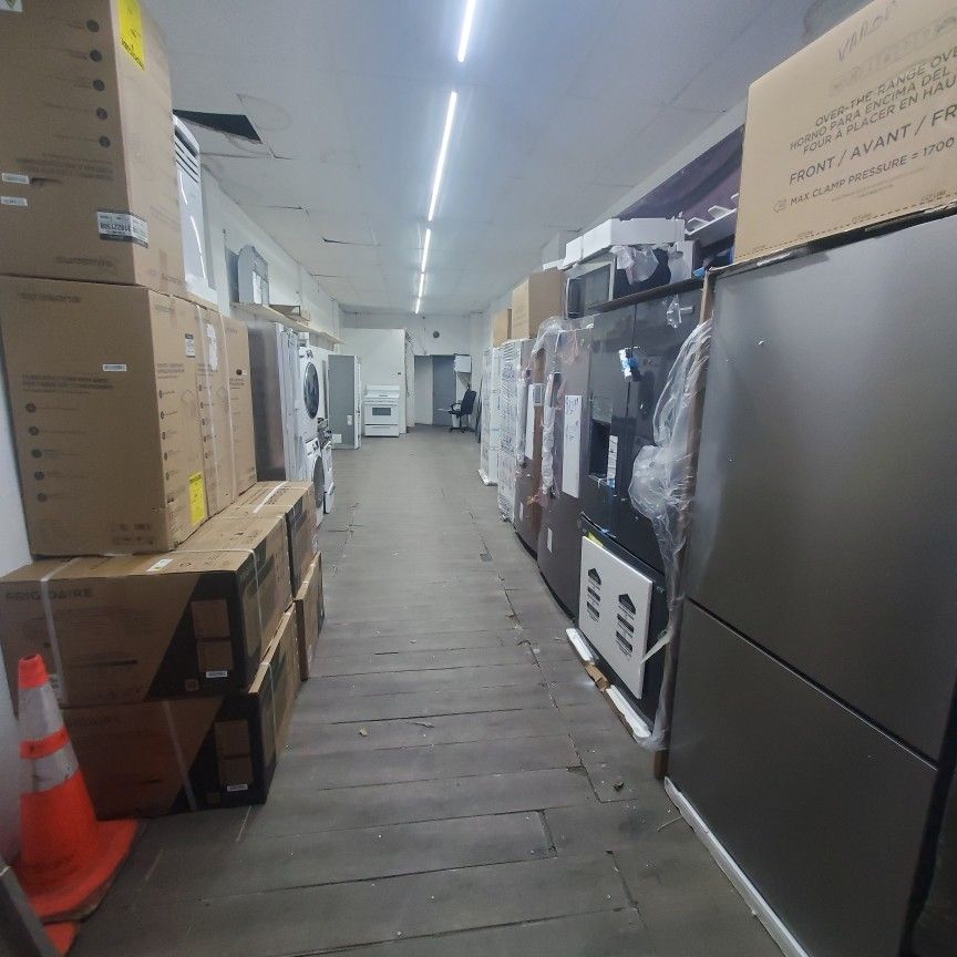 Appliances 301 saundview ave bronx NY 10473Si