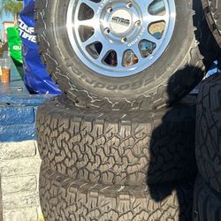 WHEELS METHOD 17x8.5 TOYOTA TUNDRA 5LUGS 