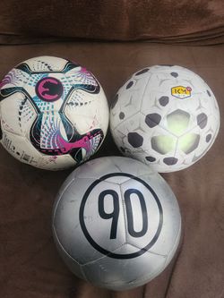 Soccer balls on good condition size 5 15 each