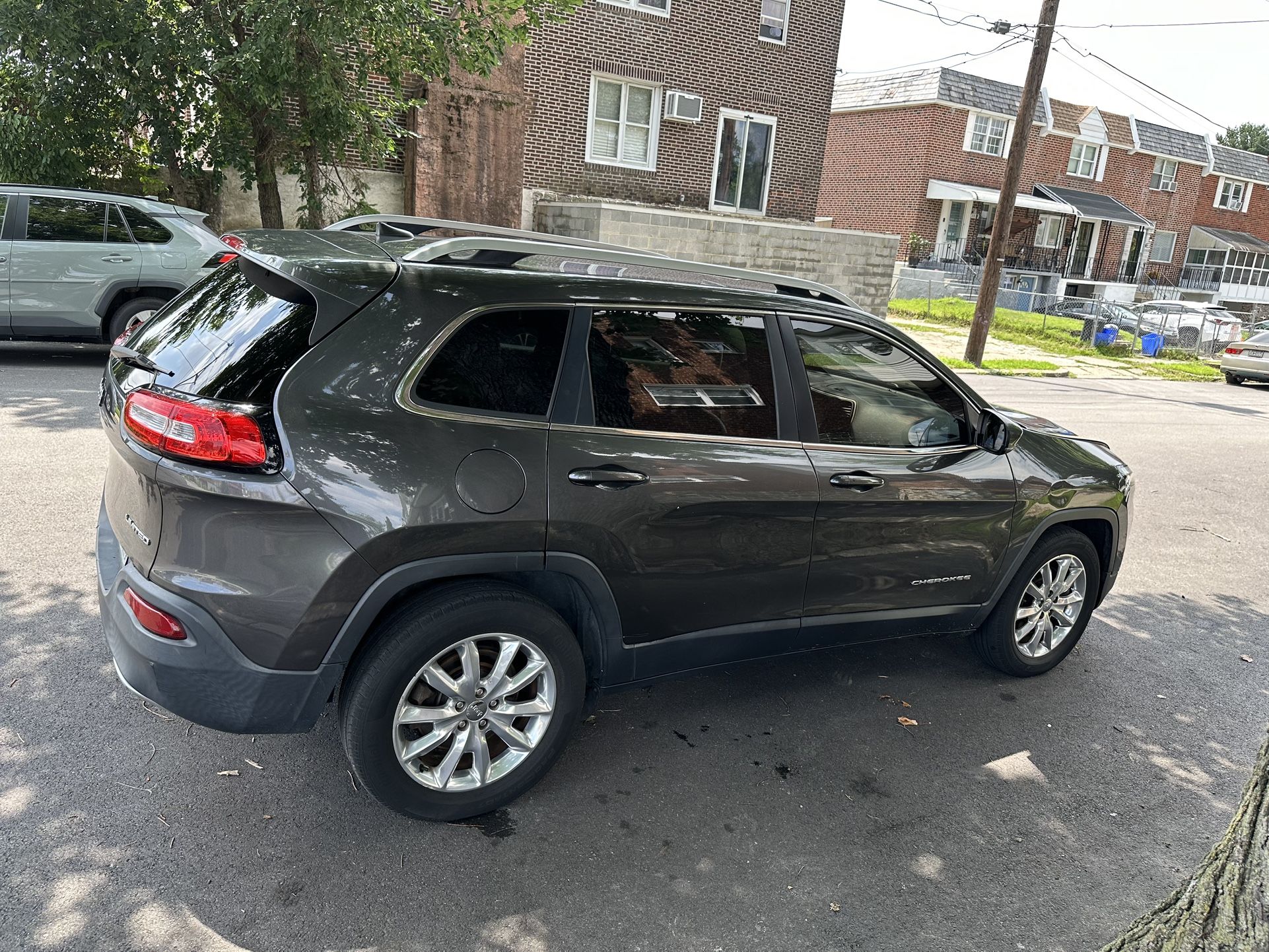 2016 Jeep Cherokee