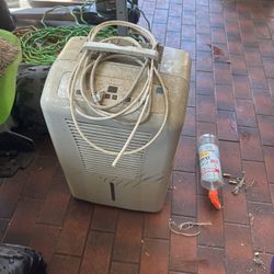 Dehumidifier 
