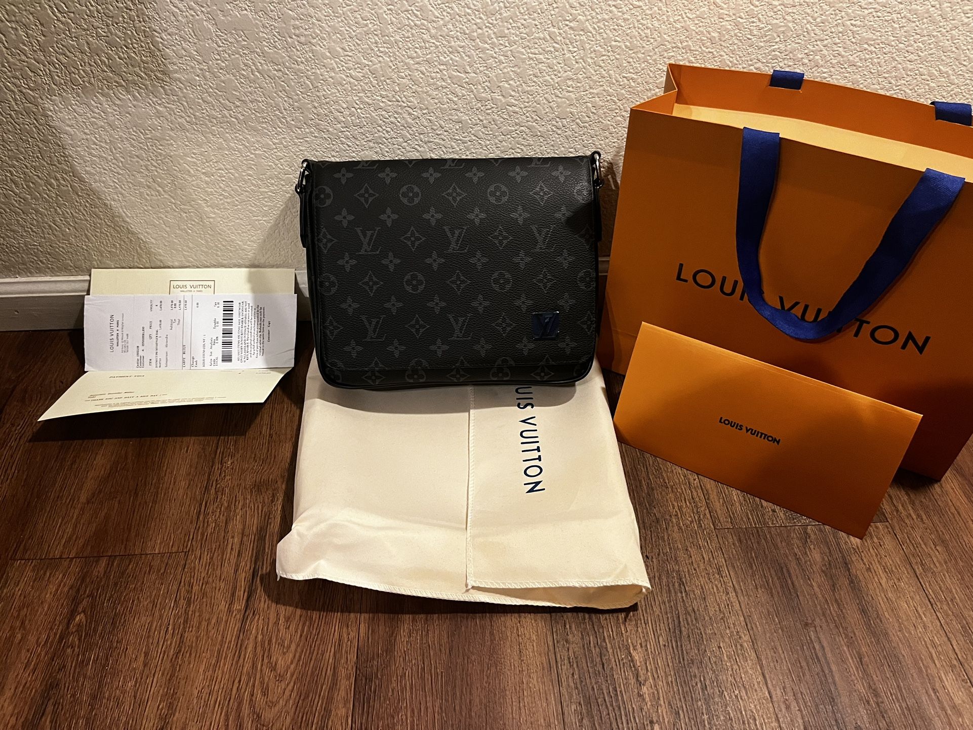 Louis Vuitton Men’s Bag