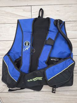 U.S. Divers / Aqua Lung Calypso BCD + Fins Scuba Gear Set