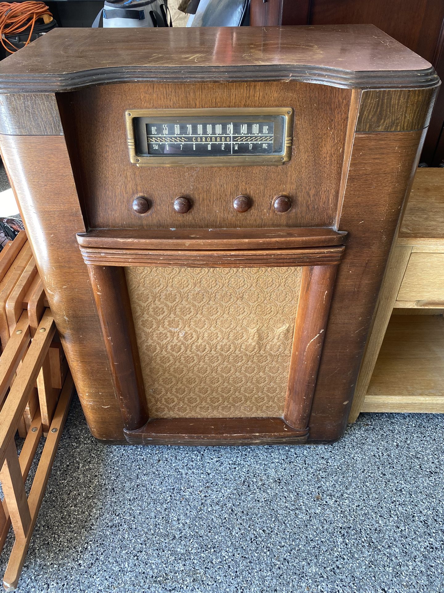 Vintage Shortwave Radio