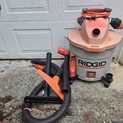 Large Wet/Dry Vac
