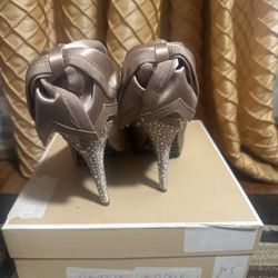 Betsey Johnson Shoes Size 8.5