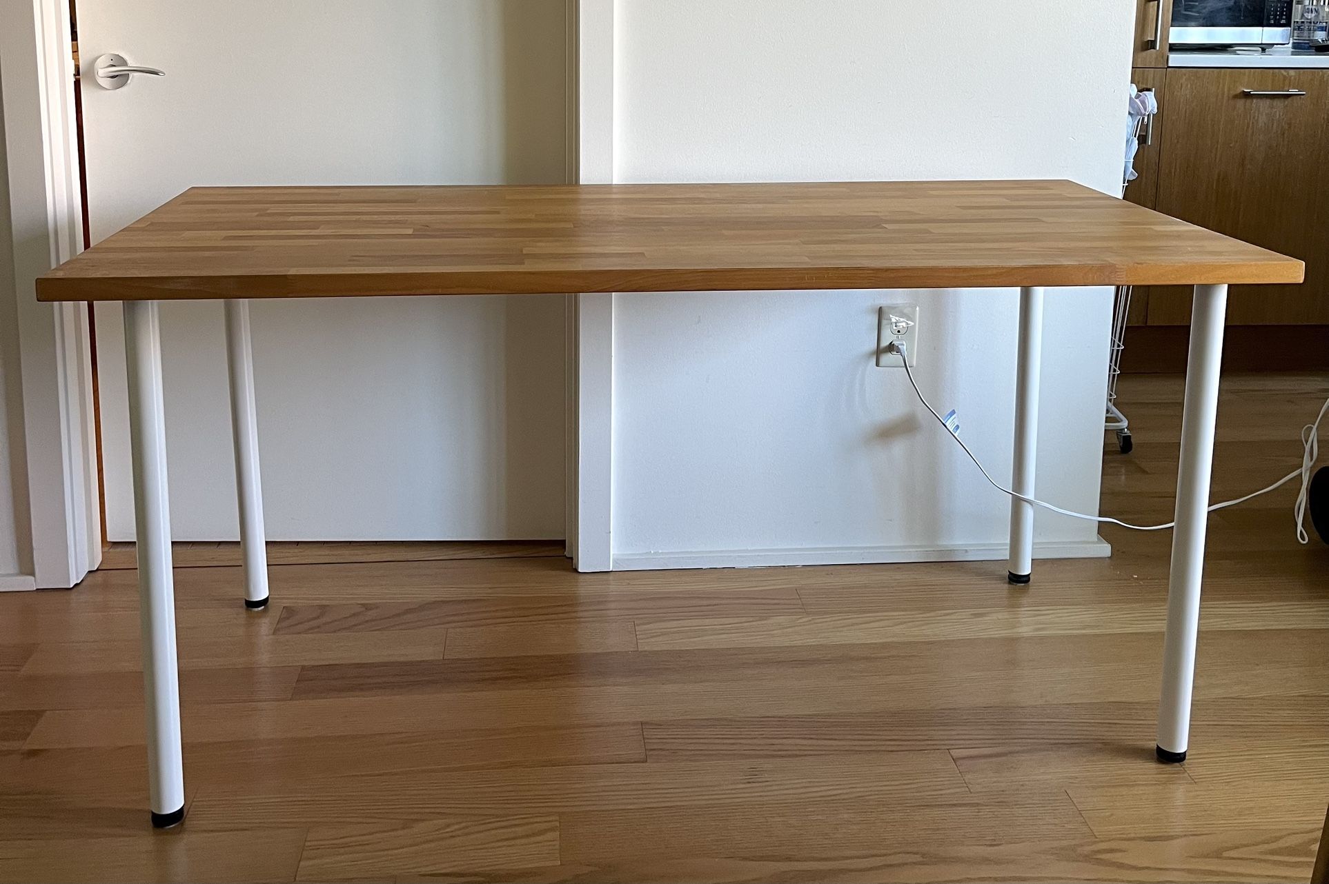 IKEA "Gerton" Wooden Tabletop w/4 White Legs