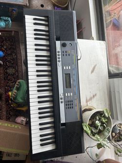 Yamaha YPT-240