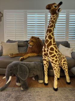 Large Stuffed Animals