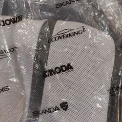 2 New Front Seat Cadillac Seat Covers With Cushions$ 200