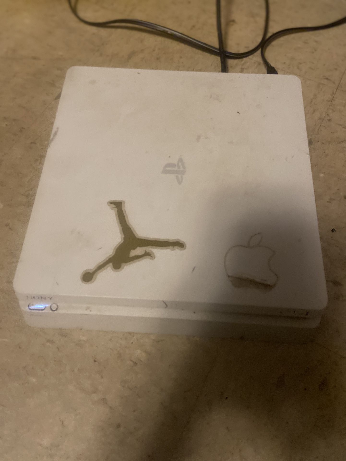 PS4