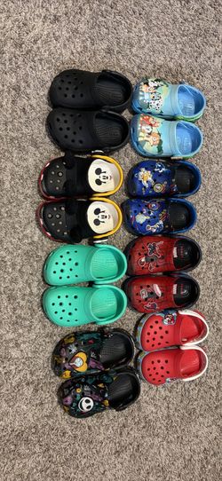 Toddler Crocs Size C7 for sale!