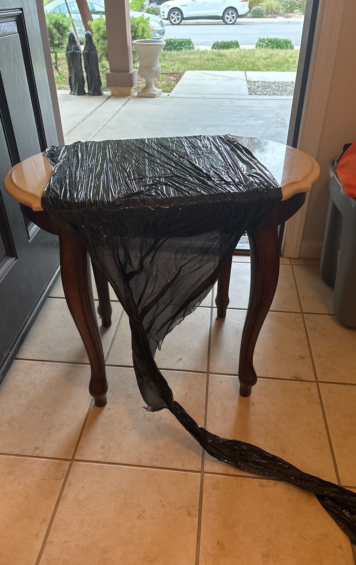 Coffee Table Good Conditon