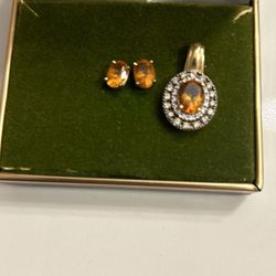 14k Gold Earrings And Pendant 