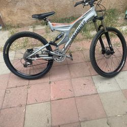 Specialized enduro pro bike 