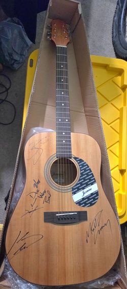 Jasmine S35 Acoustic Guitar