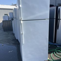 Hotpoint Apartment Sizes Refrigerator Used 
