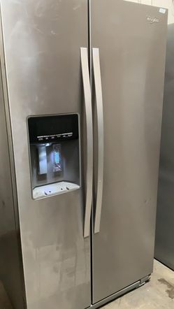 Whirlpool Side By Side Stainless Steel Counter Depth Refrigerator
