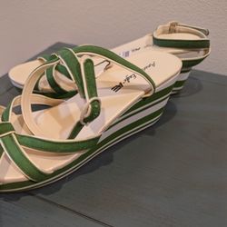 American Eagle Green Wedges