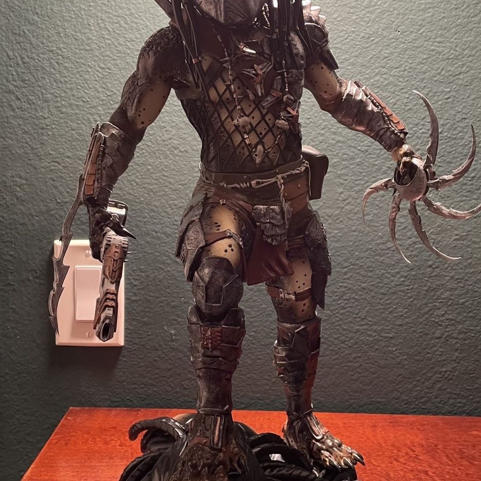 Wolf Predator Statue 