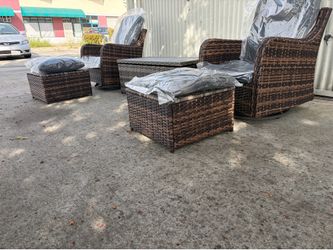 Two-tone Wicker Outdoor Furniture Patio Furniture Set - 5 Piece Patio Conversation Set with Swivel Rocker Chairs, Ottomans and Coffee Table with Stora