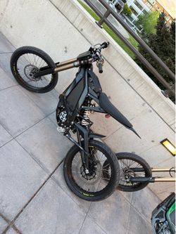 Brand new surron 2025 light bee x