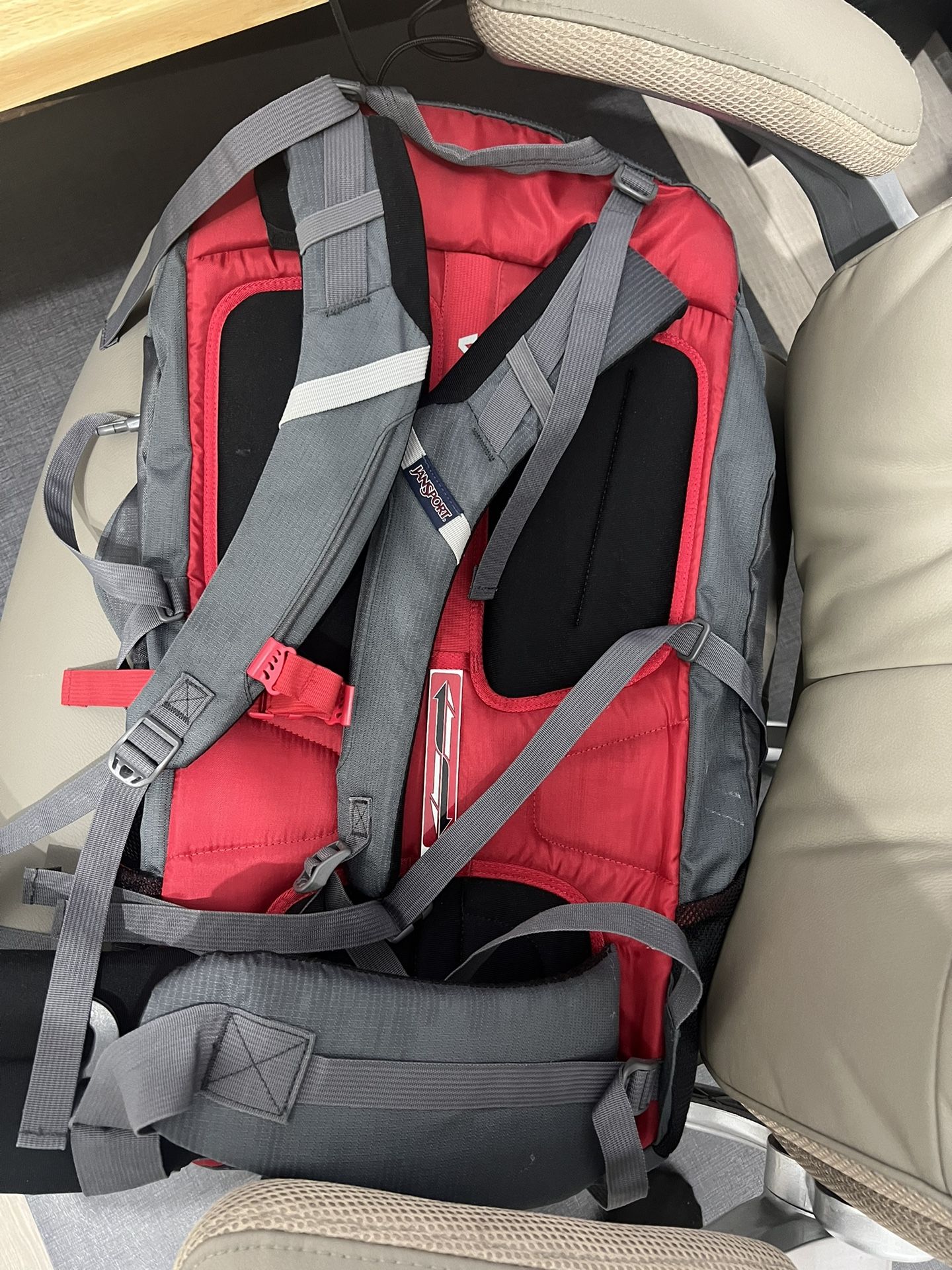 Jansport equinox 40 backpack best sale