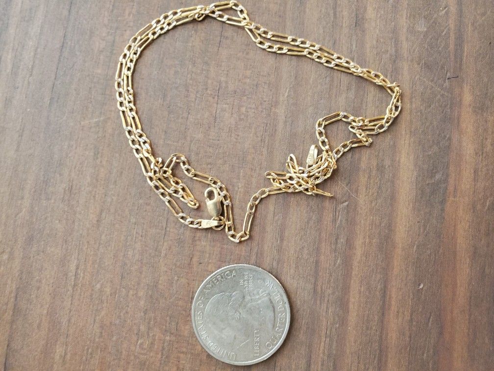 Small 14kt Gold Figueroa Chain