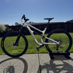 Cannondale Mountain Bike Excellent Condition 