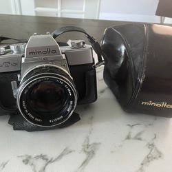 Minolta SRT101 35mm SLR Fin Camera