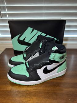 Jordan 1 High Green Glow