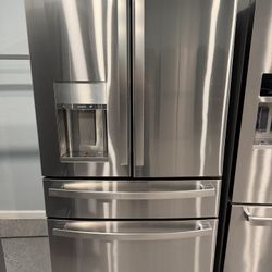 General Electric Fridge 4 Doors 