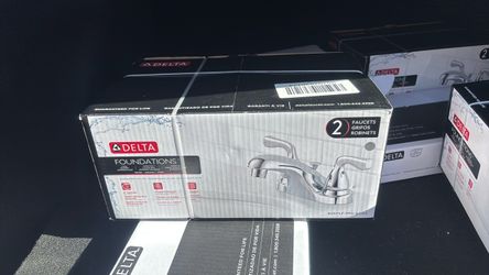 Delta Foundations 2-Pack Bathroom Faucets