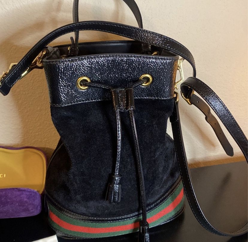Cute Authentic Gucci Suede Bucket Bag