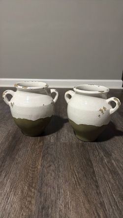 Pottery Barn Ceramic Vase Set of 2 (Small)
