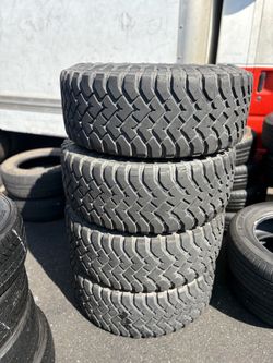 33*12.50r15 Hankoo Set de Tires con 70% de vid slas 4