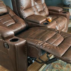 New In Box Ashley Furniture Owners Box Loveseat Tax Included Delivery Available 