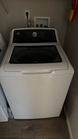 Washer and Dryer GE matching set