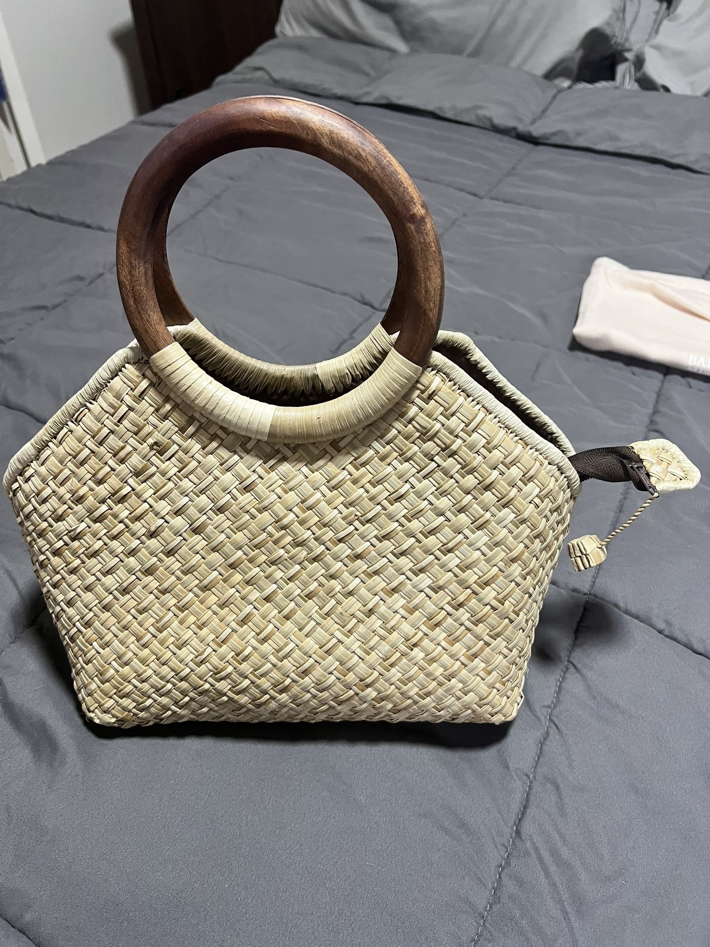 Beach straw bag