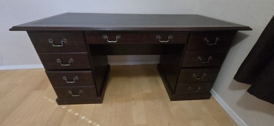 2 Office Table With Chairs