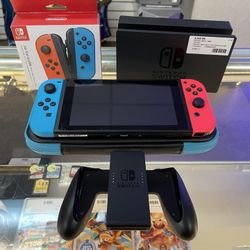 Nintendo Switch 