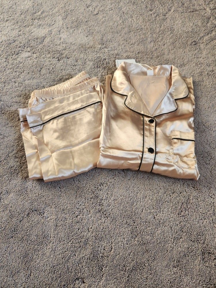 WOMENS TWO PIECE SLEEPWEAR SET